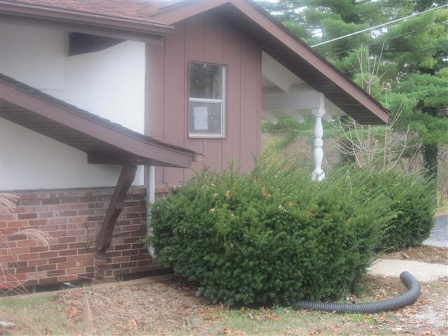 1 Briargate Lane, Unit Apt. 2 in Belleville, IL - Building Photo