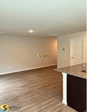 4243 Spring Park Rd in Jacksonville, FL - Building Photo - Building Photo