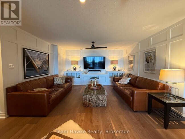 192 Gilwood Park Dr in Penetanguishene, ON - Building Photo - Building Photo