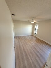 431 Jupiter Lakes Blvd, Unit 2111d in Jupiter, FL - Foto de edificio - Building Photo