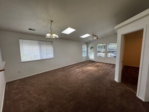 4071 Hillside Ct in Eureka, CA - Building Photo - Building Photo