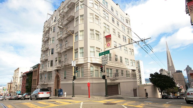 One Thousand Powell Apartments in San Francisco, CA - Building Photo - Building Photo