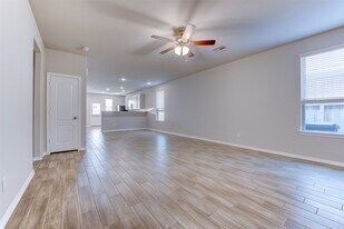24803 Russet Bluff Trl in Huffman, TX - Building Photo