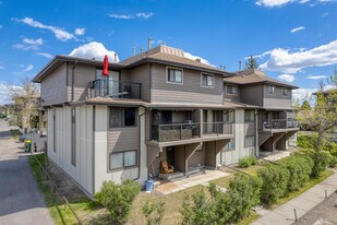 King's Alley in Calgary, AB - Building Photo