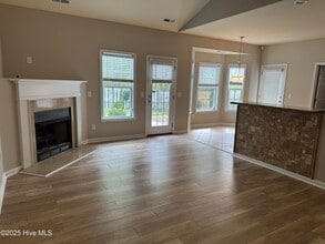 350 Hanna Dr in Wilmington, NC - Building Photo - Building Photo