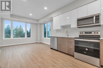 708 Woolwich St in Guelph, ON - Building Photo - Building Photo