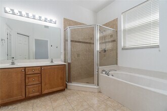 9803 Bodego Way in Ft. Myers, FL - Building Photo - Building Photo