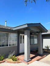 920 Beverly Ave in Imperial Beach, CA - Foto de edificio - Building Photo