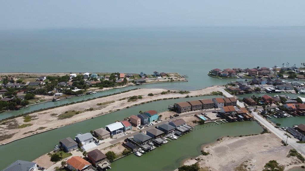 401 Island Ave in Port Isabel, TX - Building Photo