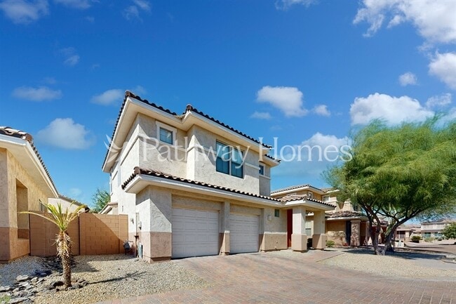 2141 N 135th Dr in Goodyear, AZ - Foto de edificio - Building Photo