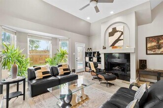 4008 Sherry Ln in Addison, TX - Building Photo - Building Photo