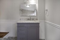 708 N Duncan St photo'