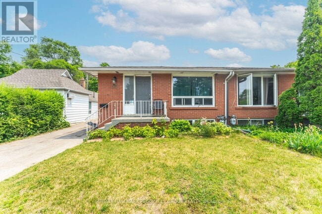 53 Sanford St