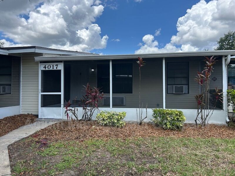 4017 E Michigan St in Orlando, FL - Building Photo