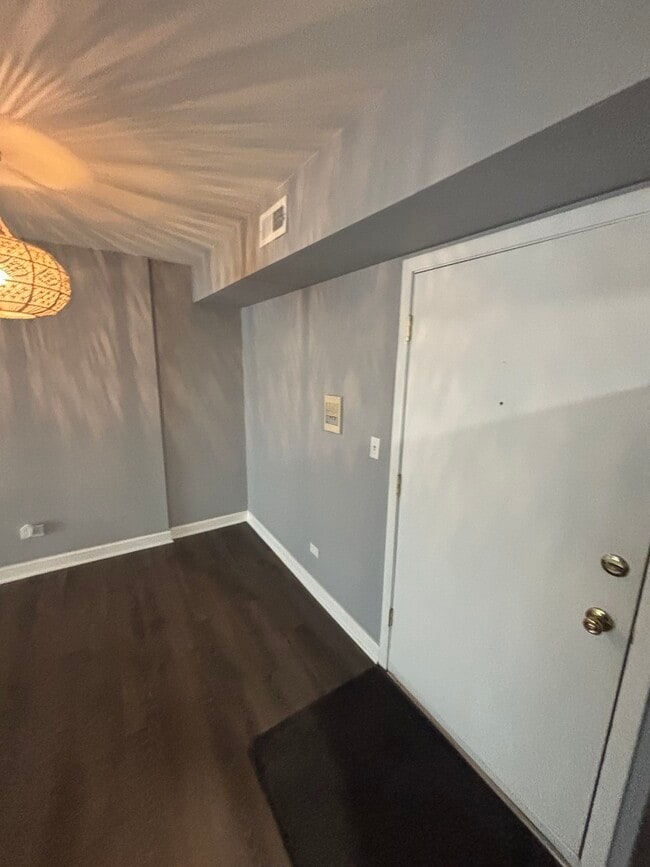 787 Wilson Ave in Glen Ellyn, IL - Building Photo - Building Photo