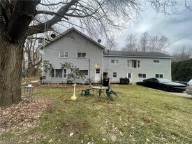 5446 Chapel Rd in Madison, OH - Building Photo