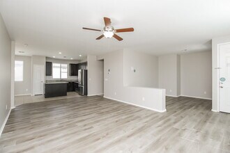 2218 S 118th Ave in Avondale, AZ - Foto de edificio - Building Photo