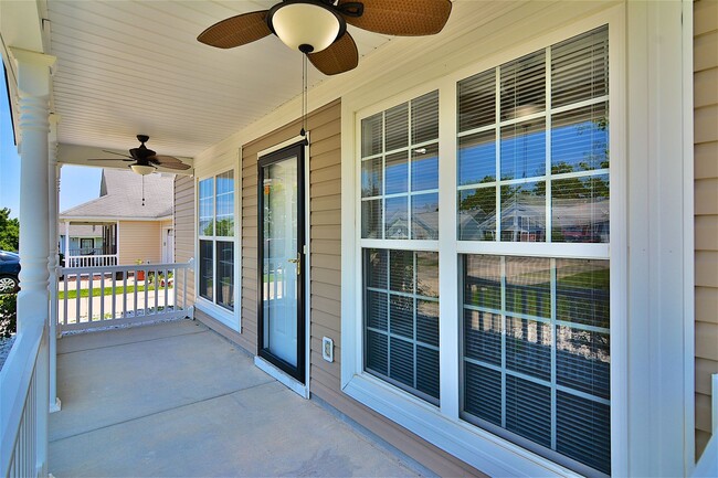 321 Legend Oaks Dr in Columbia, SC - Building Photo - Building Photo