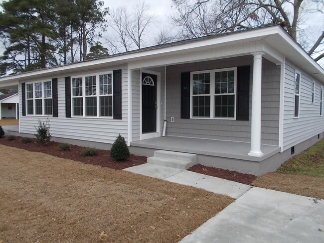 property at 1608 Park Ave