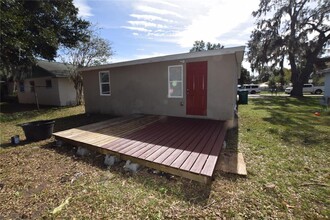 317 E Barnes Ave in Eustis, FL - Building Photo - Building Photo