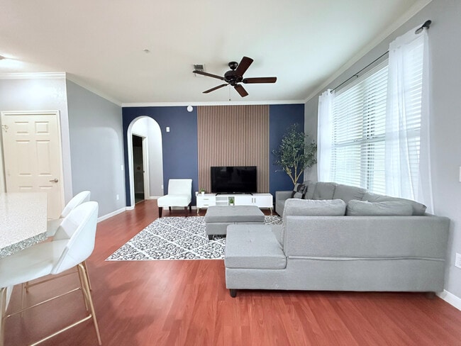 property at 860 N Orange Ave