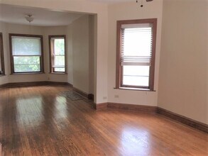 3716 N Paulina St in Chicago, IL - Building Photo - Building Photo