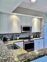 26 Royal Palm Way in Boca Raton, FL - Building Photo - Building Photo