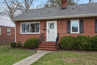 5517 Danley Ln in Richmond, VA - Building Photo - Building Photo