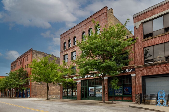 The Produce Lofts