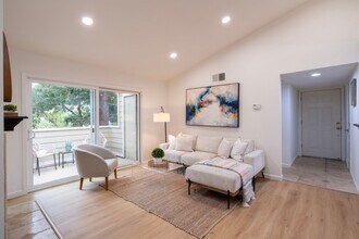 285 Reflections Dr in San Ramon, CA - Building Photo - Building Photo