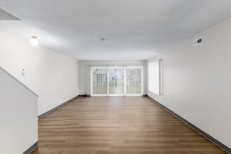 Payne Hill in Jefferson Hills, PA - Foto de edificio - Interior Photo