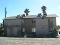 450 Palm Dr in Wickenburg, AZ - Foto de edificio - Building Photo