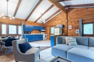 58 Valk Rd in Saugerties, NY - Building Photo