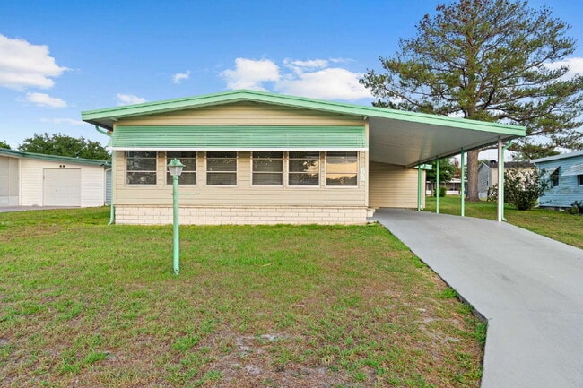 property at 957 Tarrson Blvd