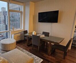 508-507 W 28th St in New York, NY - Foto de edificio - Building Photo