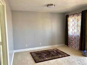304 J Ave in National City, CA - Building Photo - Building Photo