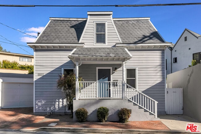 property at 6117 Glen Holly St