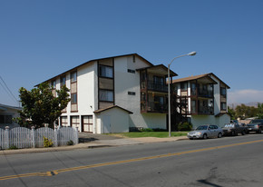 12350-12356 Lakeshore Dr Apartments