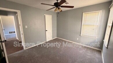 3737 SE 24th St in Del City, OK - Building Photo - Building Photo