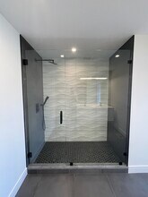 719 N Elizabeth St, Unit 3S in Chicago, IL - Building Photo - Building Photo