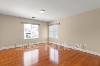 1751 Ashtree Way in Tracy, CA - Building Photo - Building Photo