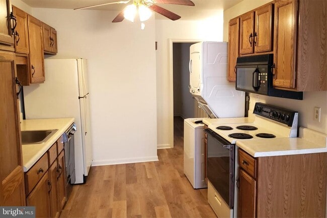 121 S 3rd St in Oxford, PA - Building Photo - Building Photo