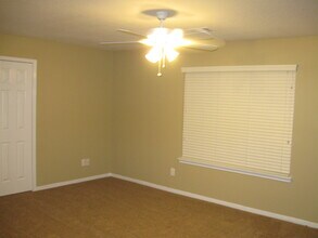 4807 Dappled Grove Trail in Humble, TX - Foto de edificio - Building Photo