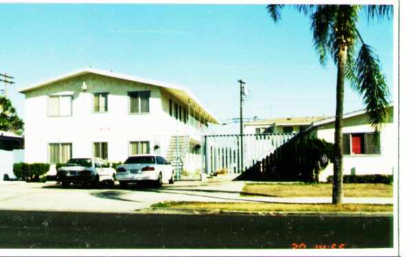 4149-4163 36th St in San Diego, CA - Foto de edificio - Building Photo