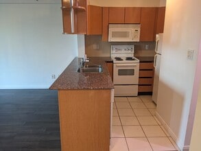 1189 Howe St in Vancouver, BC - Building Photo - Building Photo