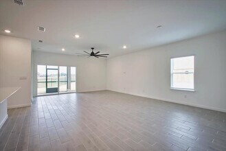 2692 Field Daisy Ln in Green Cove Springs, FL - Building Photo - Building Photo