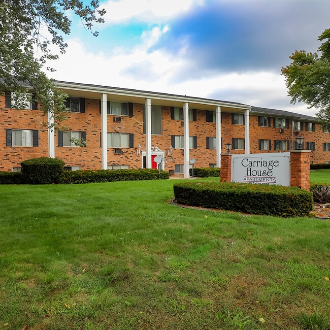 Carriage House Apartment