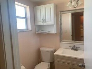 608 SW Natura Blvd in Deerfield Beach, FL - Building Photo - Building Photo