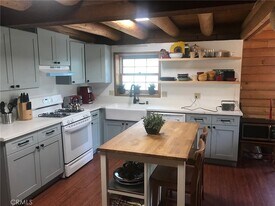 1709 Bernina Dr in Pine Mountain Club, CA - Building Photo