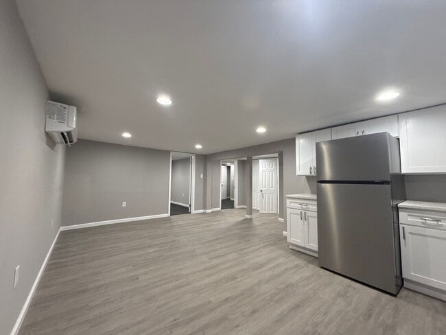 6600 Detroit Ave in Baltimore, MD - Building Photo - Building Photo